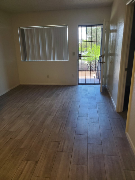 6590 E Golf Links Rd, Tucson, AZ à vendre - Photo intérieure – Image 2 sur 8