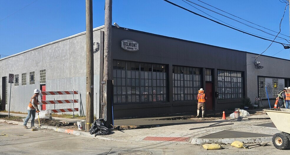 3116 Commerce St, Dallas, TX à louer - Photo de l’immeuble – Image 2 sur 4