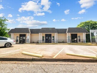 Plus de détails pour 1000 N Church St, Palestine, TX - Bureau à vendre