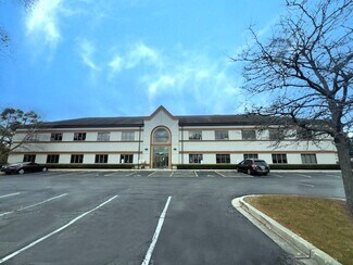 Plus de détails pour 2615 Three Oaks Rd, Cary, IL - Bureau, Bureau/Médical à louer