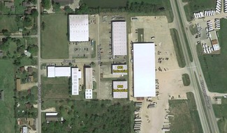 Plus de détails pour 903 Industrial St, Clute, TX - Industriel/Logistique à louer