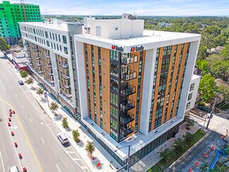 Plus de détails pour 1111 W University Ave, Gainesville, FL - Local commercial à louer