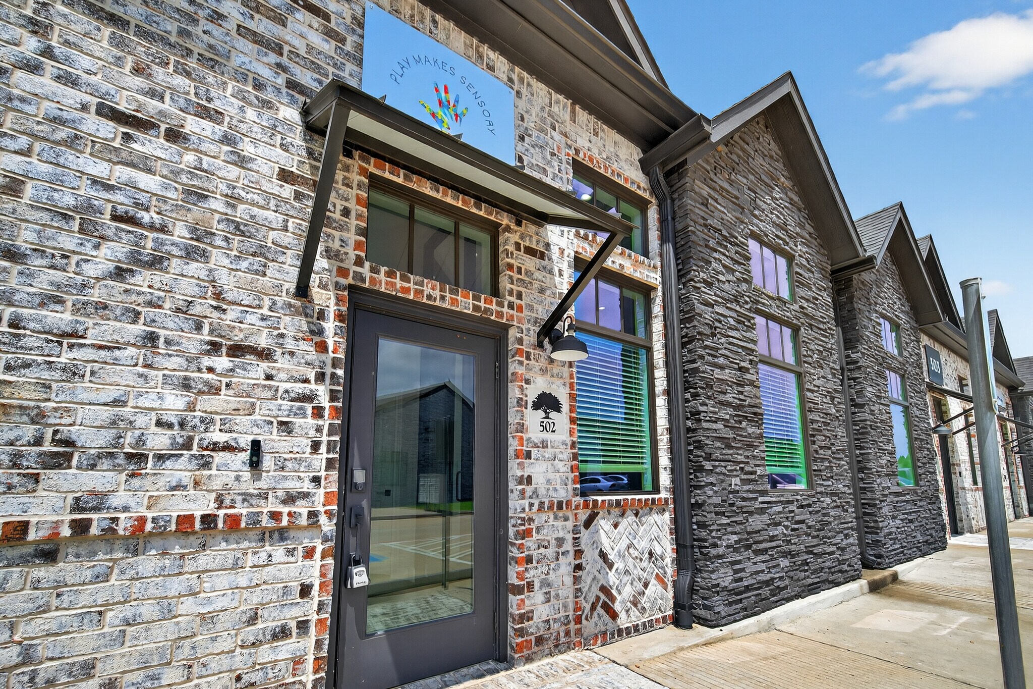 2035 N Mason Dr, Katy, TX à louer Photo de l’immeuble– Image 1 sur 25