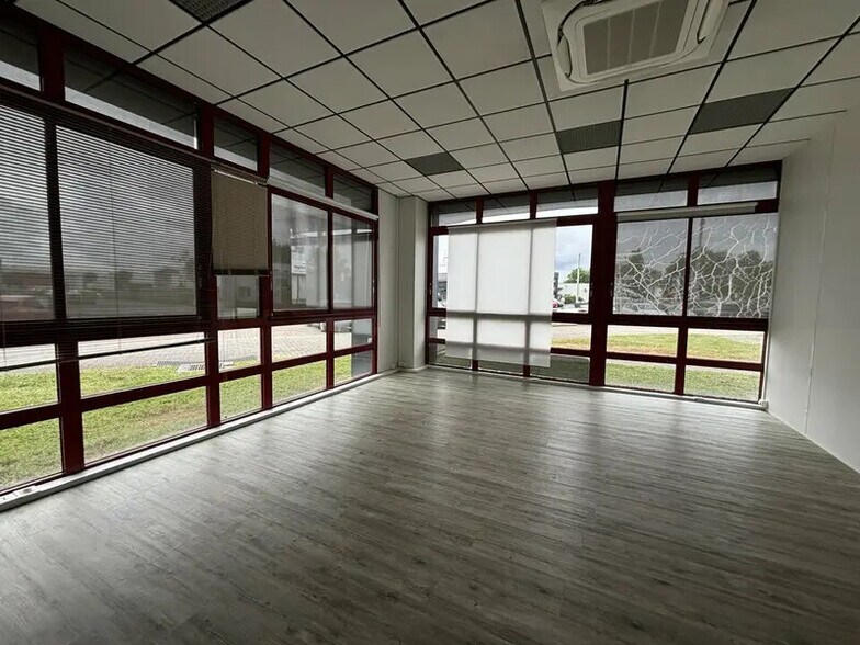 Bureau dans Mérignac à louer - Photo intérieure – Image 1 sur 5