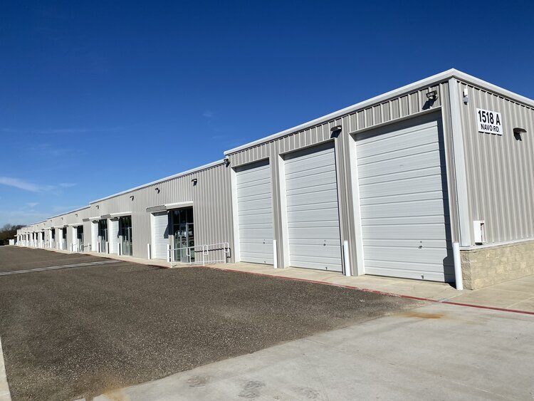 1518 Navo Rd, Aubrey, TX à louer - Photo de l’immeuble – Image 3 sur 6