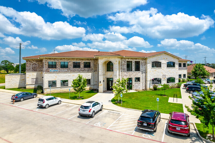 1314 E Sonterra Blvd, San Antonio, TX à louer - Photo de l’immeuble – Image 1 sur 3