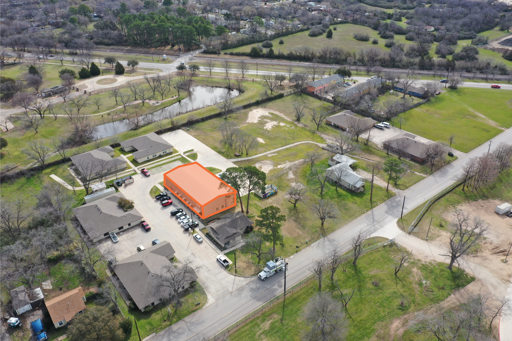 1500 N Ruddell St, Denton, TX à vendre Photo principale– Image 1 sur 14