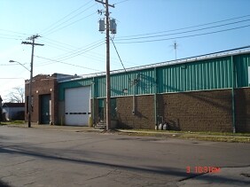 245 Genesee St, Buffalo, NY à vendre - Photo de l’immeuble – Image 3 sur 9