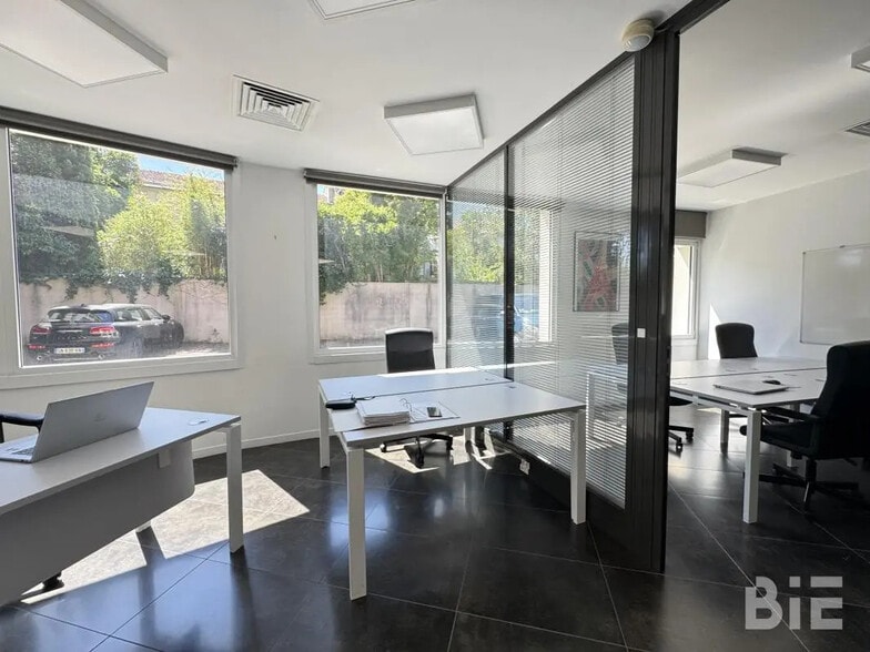 21B Boulevard Pierre 1er, Le Bouscat à louer - Photo de l’immeuble – Image 2 sur 7