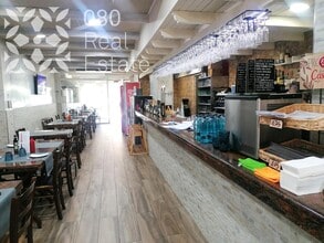 Local commercial dans Malgrat de Mar, Barcelona à louer Photo de l’immeuble– Image 1 sur 5