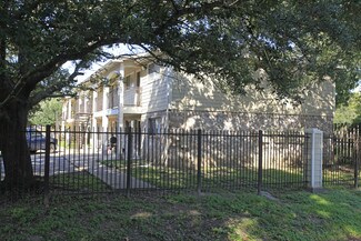 Plus de détails pour 404 W Coombs St, Alvin, TX - Logement à vendre