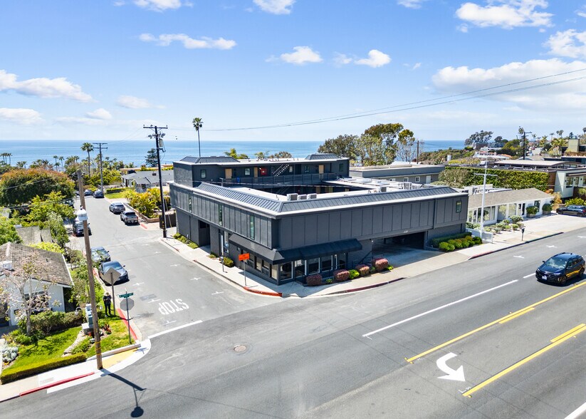 1105 N Coast Hwy, Laguna Beach, CA à vendre - Photo de l’immeuble – Image 2 sur 9