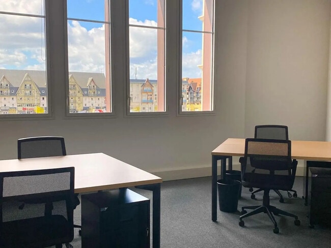 Plus de détails pour Bureau à louer