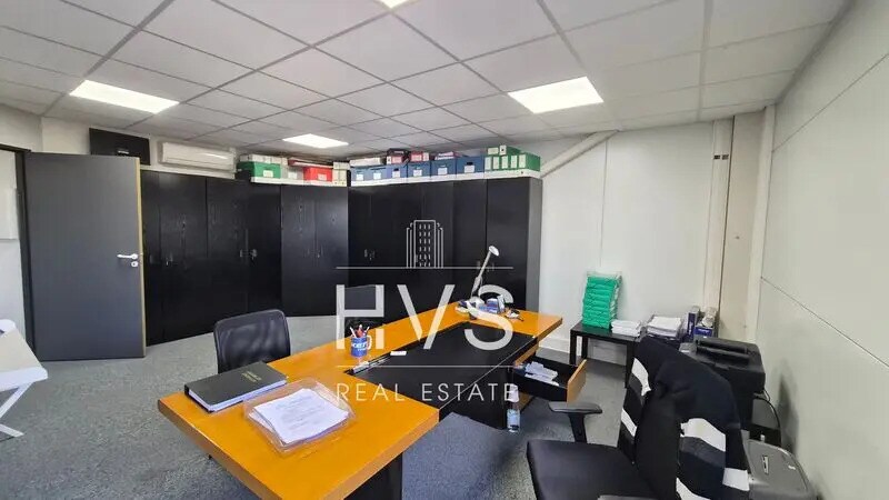 Bureau dans Bouc-Bel-Air à louer Photo intérieure– Image 1 sur 5