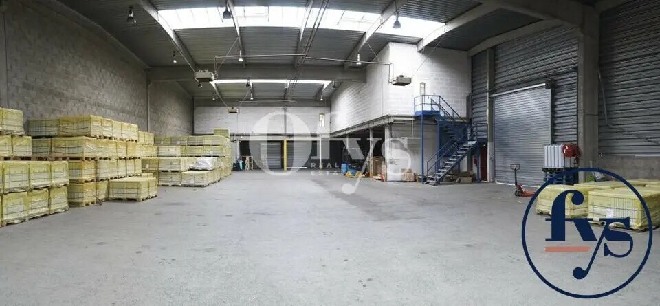 Industriel/Logistique dans Chassieu à louer Photo intérieure– Image 1 sur 4