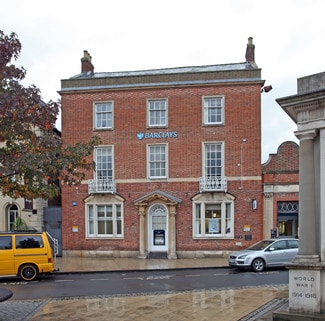 Plus de détails pour 2 The Square, Abingdon - Local commercial à louer