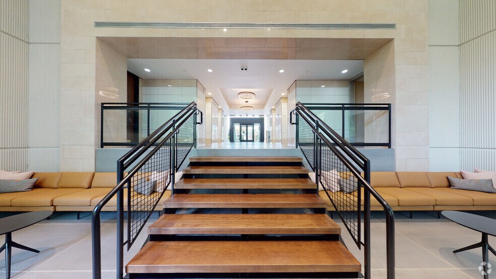 555-565 Marriott Dr, Nashville, TN à louer - Numérisation 3D Matterport – Image 2 sur 12