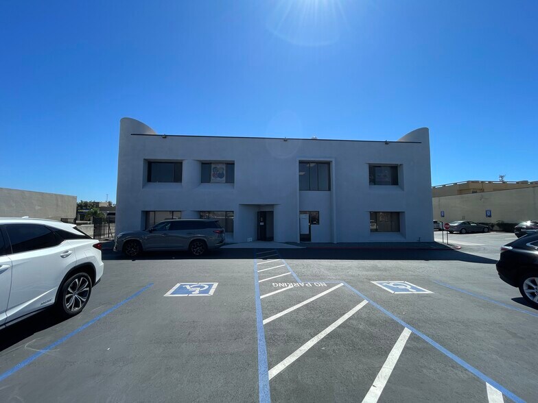 7750 Dagget St, San Diego, CA à louer - Photo de l’immeuble – Image 3 sur 13