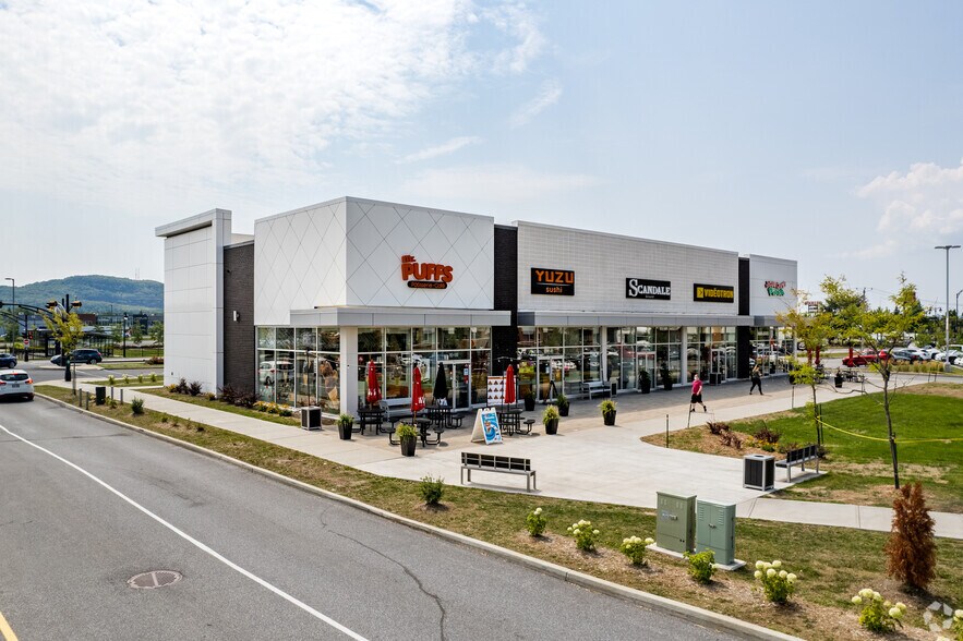 183 Boul Armand Frappier, Sainte-julie, QC à louer - Photo de l’immeuble – Image 2 sur 5