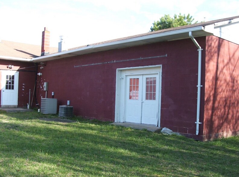 1540 Four Locust Hwy, Keysville, VA à vendre - Photo de l’immeuble – Image 3 sur 9
