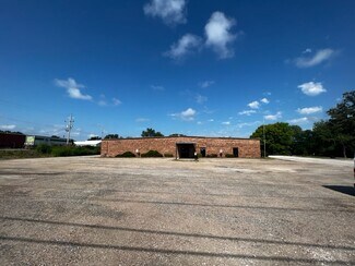 Plus de détails pour 2221 N 24th St, Quincy, IL - Industriel/Logistique à louer