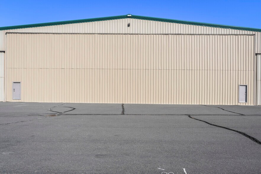 2319 P51 Ct, Minden, NV à vendre - Photo de l’immeuble – Image 3 sur 11