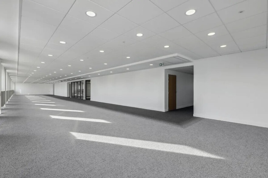 21 Rue Des Ardennes, Paris à louer - Photo de l’immeuble – Image 1 sur 20