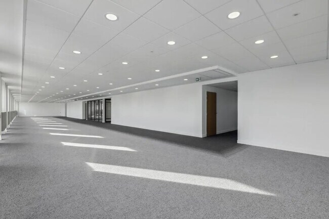 Plus de détails pour 21 Rue Des Ardennes, Paris - Bureau à louer