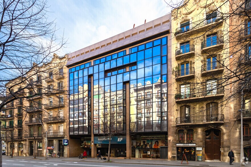 Bureau dans Barcelone, Barcelona à louer - Photo principale – Image 1 sur 4
