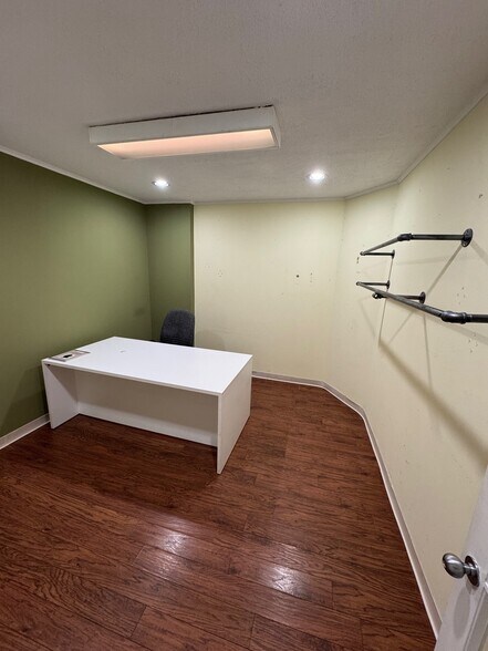 32716-32744 Franklin Rd, Franklin, MI à vendre - Photo intérieure – Image 3 sur 9