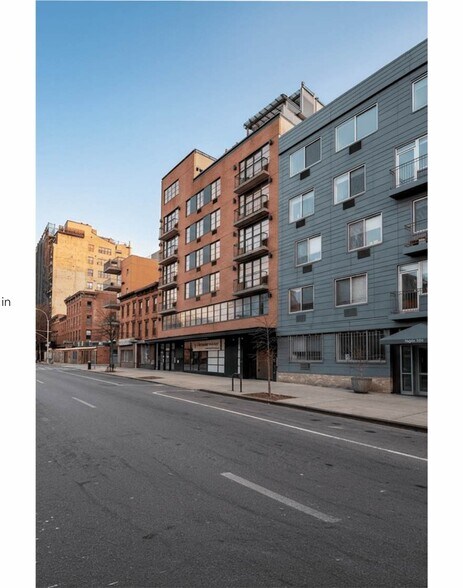 527 Court St, Brooklyn, NY à louer - Photo de l’immeuble – Image 2 sur 9