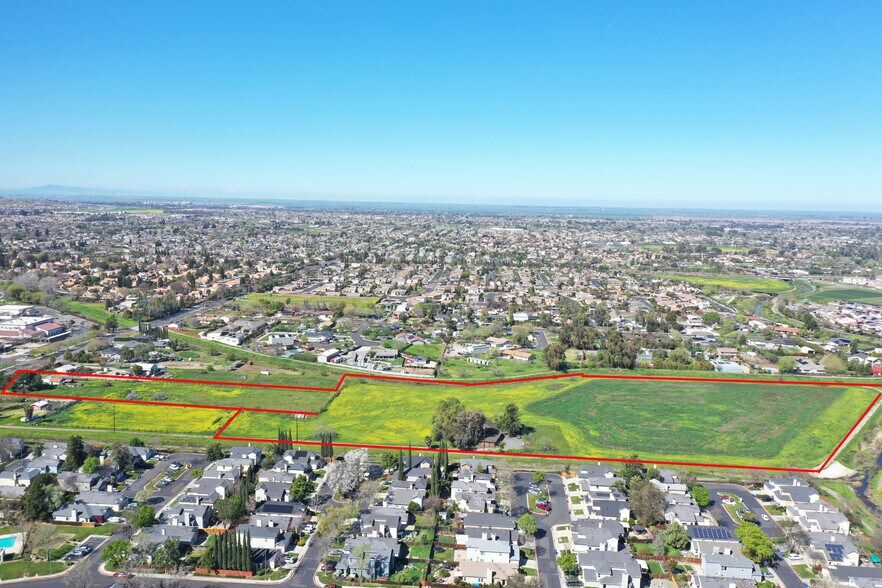 800 Minnesota Ave, Brentwood, CA à vendre - Photo de l’immeuble – Image 3 sur 12