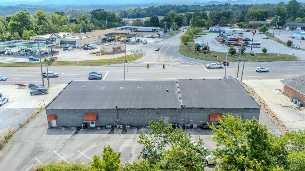 1002 Us-411, Vonore, TN à vendre - Photo de l’immeuble – Image 3 sur 12