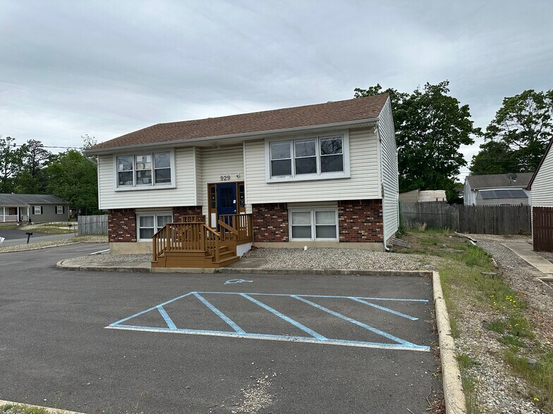 929 Lacey Rd, Forked River, NJ à vendre - Photo de l’immeuble – Image 2 sur 14