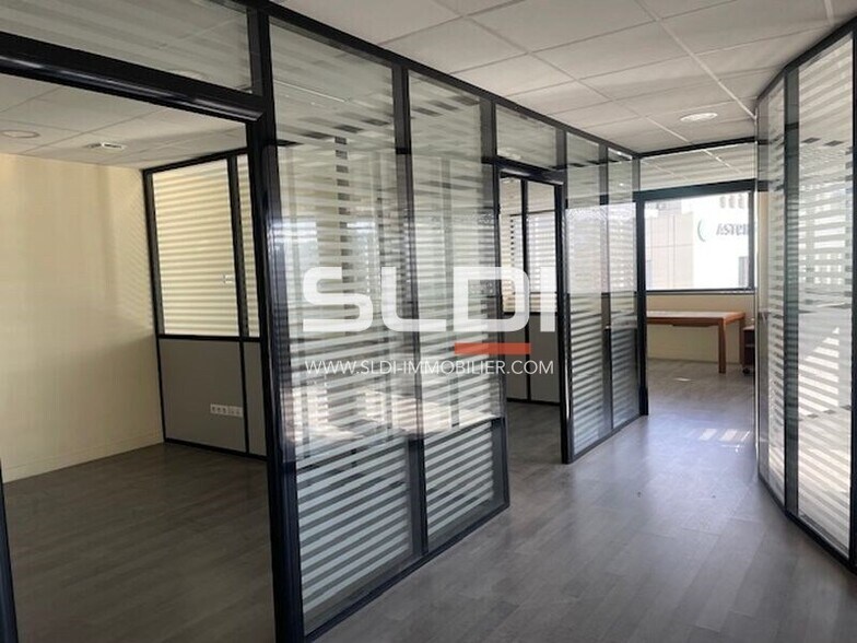 120 Rue De Saint-Cyr, Lyon à vendre - Photo intérieure – Image 3 sur 14