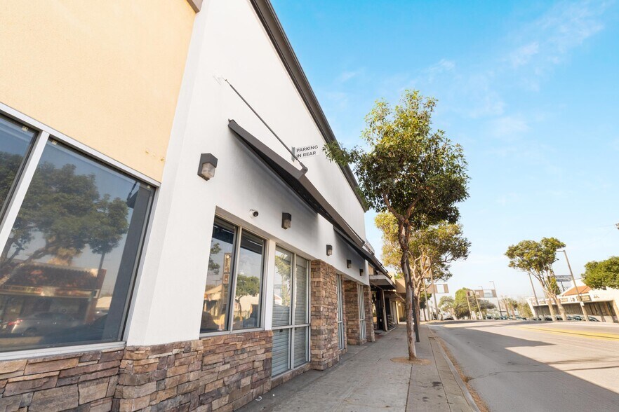 4332 Tweedy Blvd, South Gate, CA à louer - Photo de l’immeuble – Image 3 sur 10
