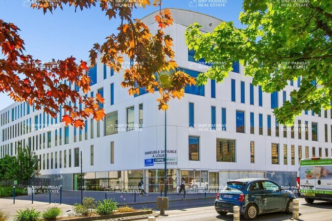 Plus de détails pour 90 Avenue Du Général Leclerc, Pantin - Bureau à louer