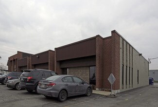 Plus de détails pour 210 Sheldon Dr, Cambridge, ON - Local d'activités à louer
