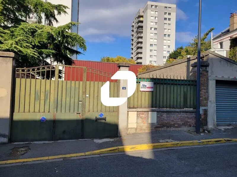 Local d’activités dans Les Lilas à louer Photo de l’immeuble– Image 1 sur 8