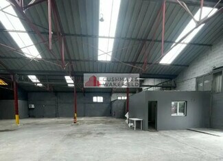 Plus de détails pour Local d'activités à louer