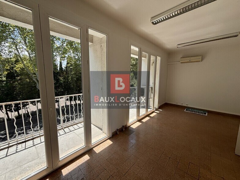 Bureau dans Avignon à vendre - Photo intérieure – Image 2 sur 5