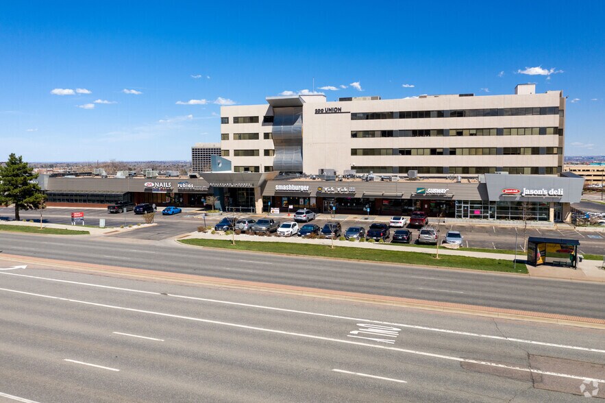 200-240 Union Blvd, Denver, CO à louer - Photo principale – Image 2 sur 5