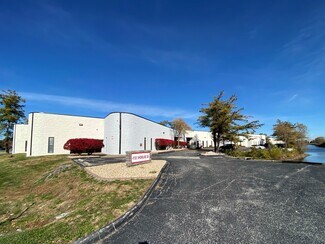 Plus de détails pour 4132 Shoreline Dr, Earth City, MO - Industriel/Logistique à louer