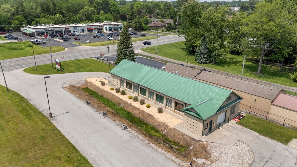 7300 Lewis Ave, Temperance, MI à vendre - Photo de l’immeuble – Image 3 sur 37