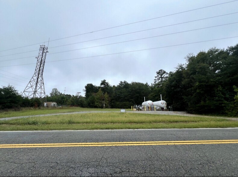 395 Old Metal rd, Gaffney, SC à vendre - Photo principale – Image 1 sur 6