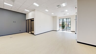 301 SE G St, Bentonville, AR à louer Photo intérieure– Image 2 sur 27