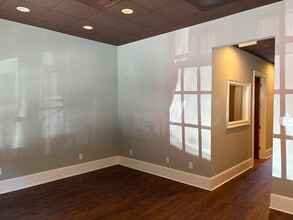 8649 Ellard Dr, Alpharetta, GA à louer Photo intérieure– Image 1 sur 5