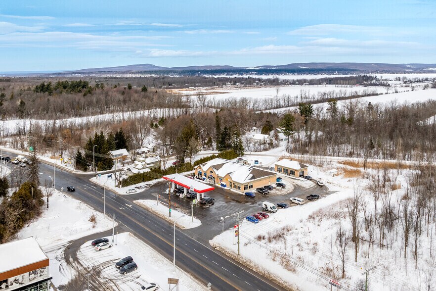 3235-3239 Rte Harwood, Vaudreuil-dorion, QC à vendre - Aérien – Image 2 sur 4