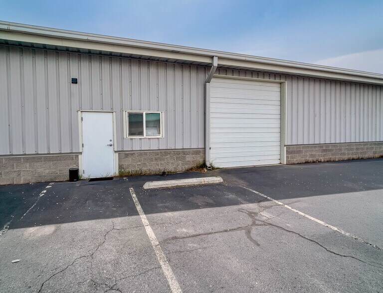 62987 Plateau Dr, Bend, OR à vendre - Photo de l’immeuble – Image 1 sur 1