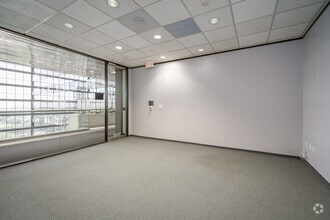 10777 Westheimer Rd, Houston, TX à louer Photo intérieure– Image 2 sur 8